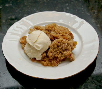 rhubarb-crisp